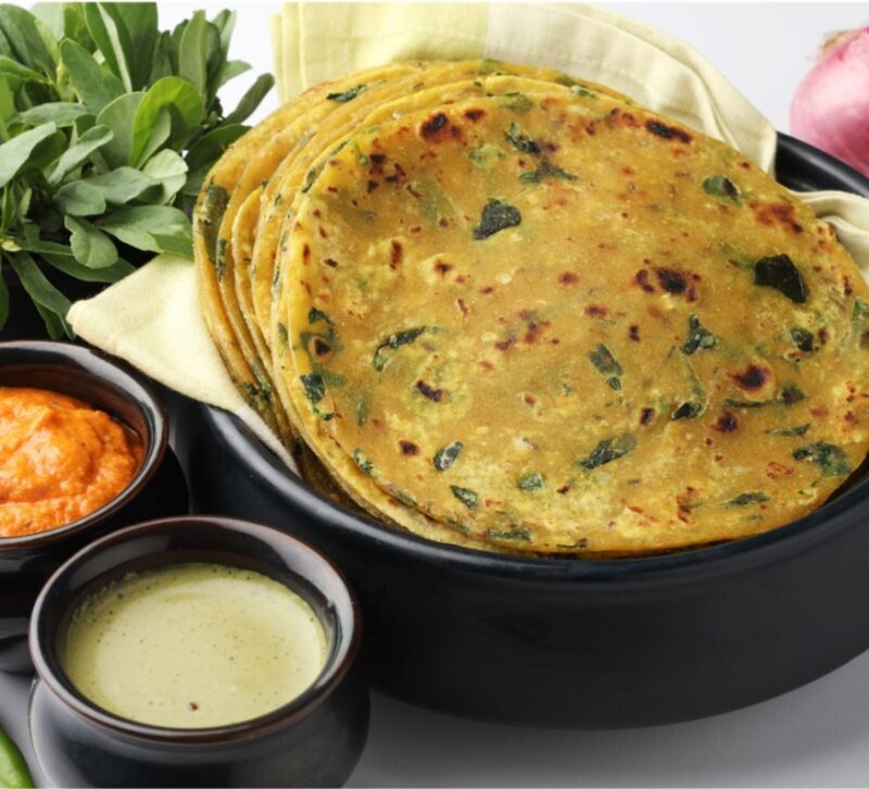 Methi Paratha With Curd